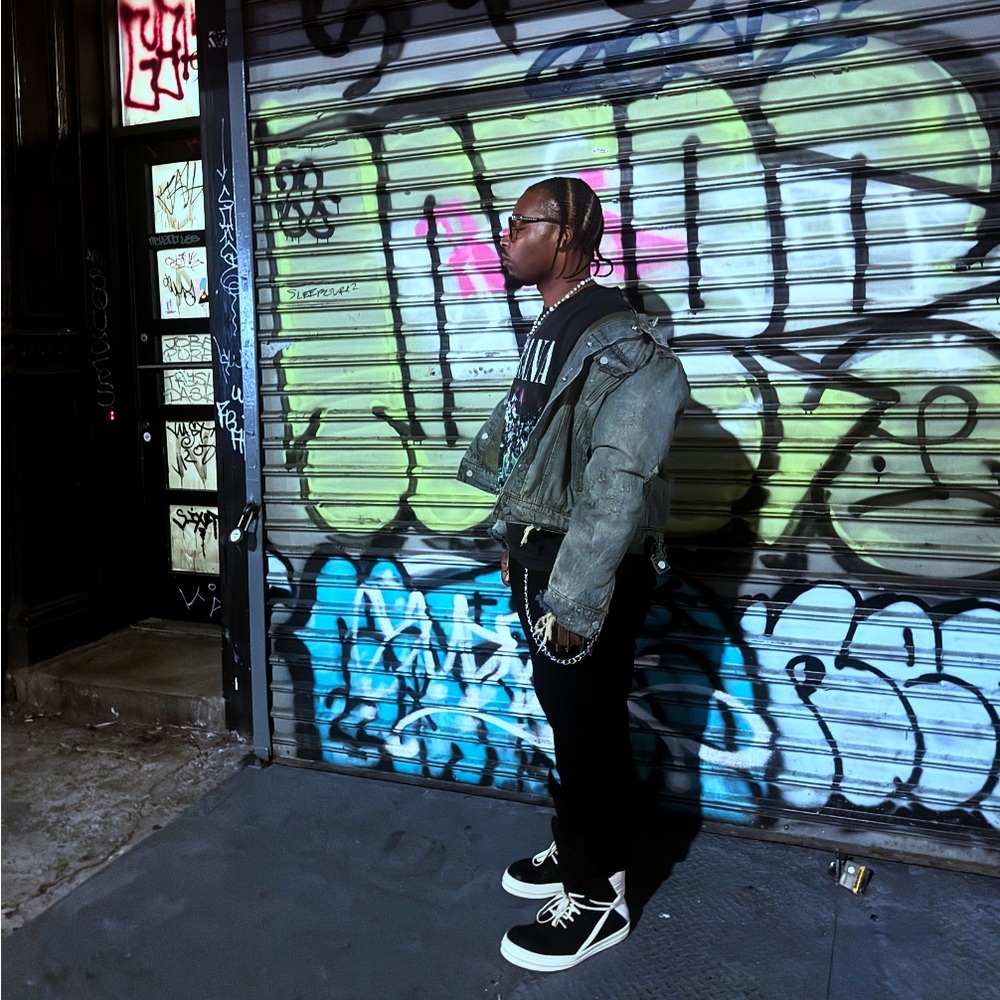 Meet your Posher, Ty